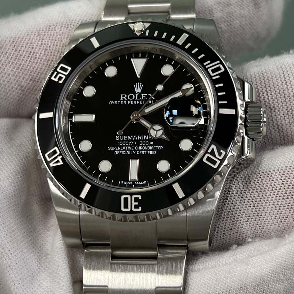 Rolex Submariner Date
